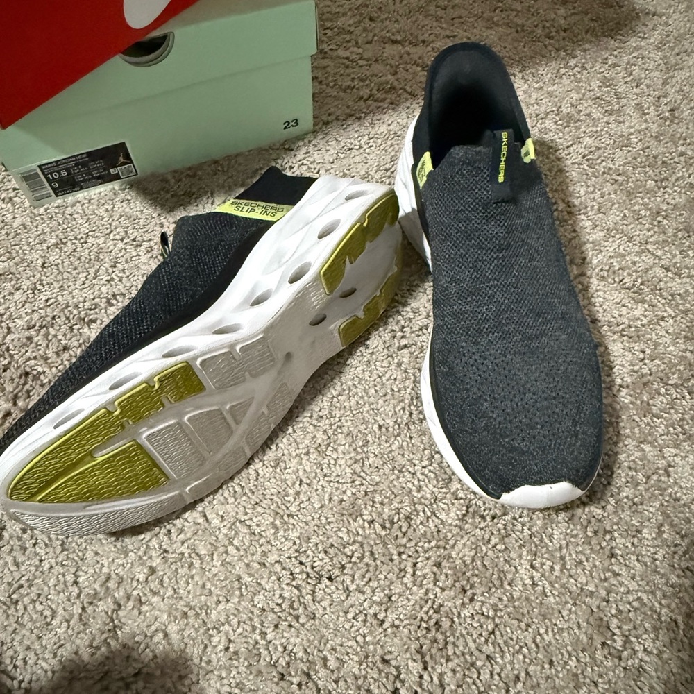 Skechers Men's Gray and Yellow Slip-On Sneakers